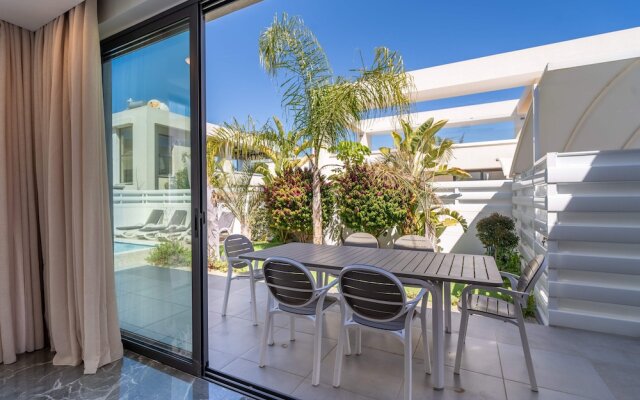 Phaedrus Living Luxury Villa Panorama(No Front Desk Please Contact The Property 5 Days In Advance)