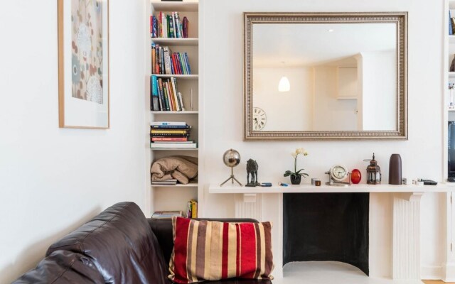 Luxury 2BD Garden Flat in Chelsea