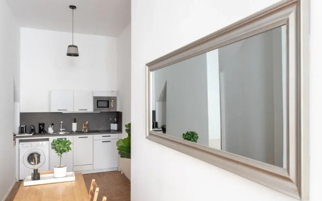 Primeflats - Family Apartment Flora