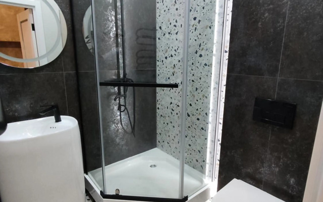 Brativ Rohatynciv 32