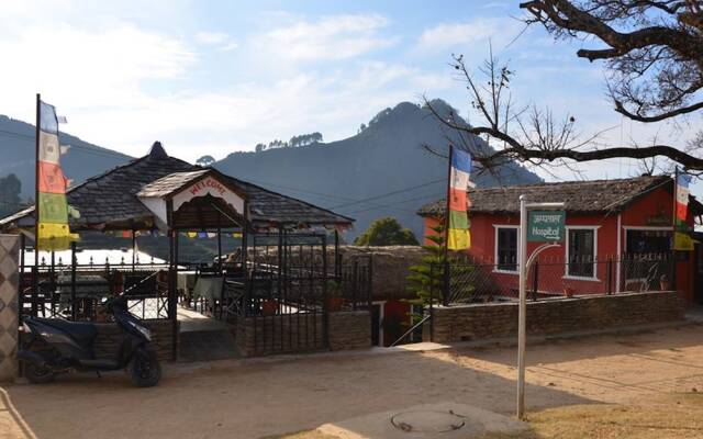 Hotel Magar Village