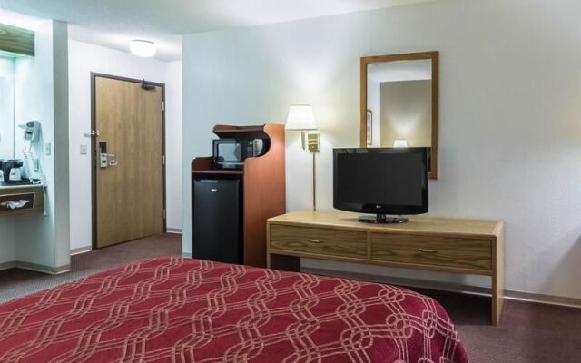 Econo Lodge Ortonville