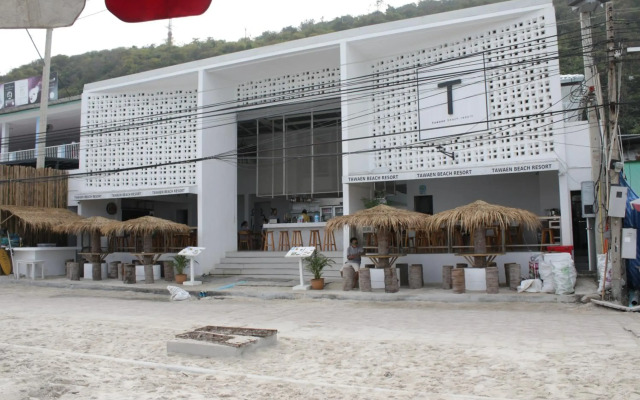 Tawaen Beach Resort
