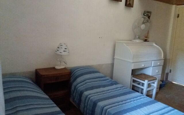 Le Patio Des Cigales