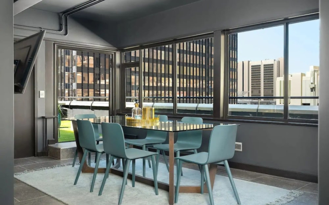 Beautiful Apartment With Iconic Mountain Views