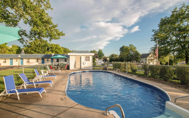 Rodeway Inn