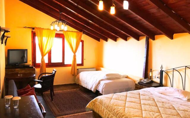 Loggas Hotel