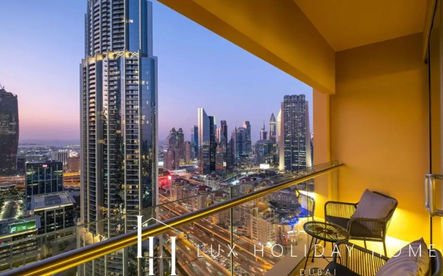 LUX | The EMAAR Fashion Avenue Studio