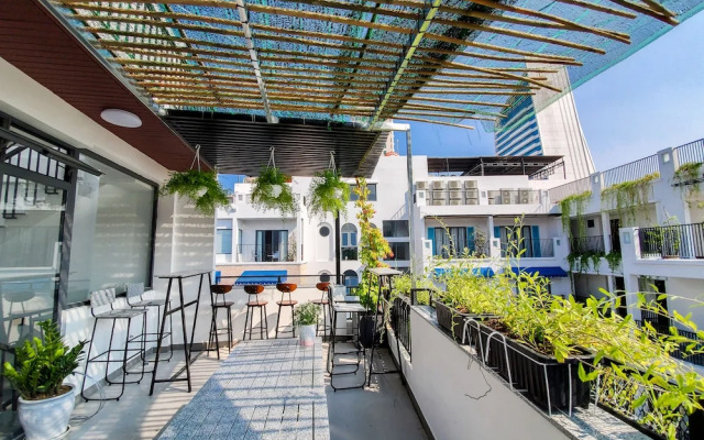 HAMA Boutique Home