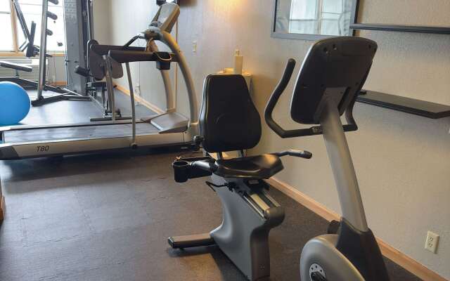 Sleep Inn & Suites near Spirit Mountain