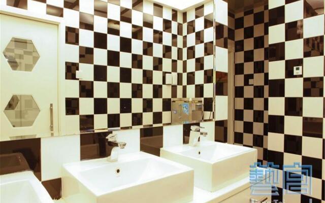 Jiang Tai Art Hotel
