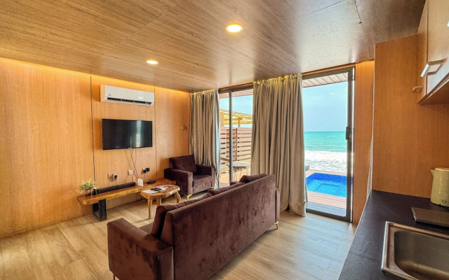 Selah Beach Cabins