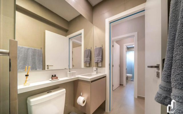 Apartamento com 02 dormitórios em Canto Grande