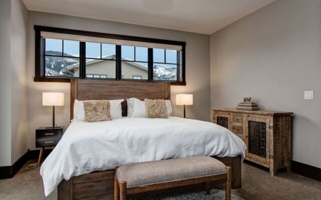 3815 Blackstone Drive Townhome by RedAwning