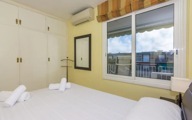 HomeHolidaysRentals Balis - Costa Barcelona