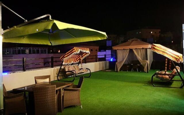 Al Mansi hotel