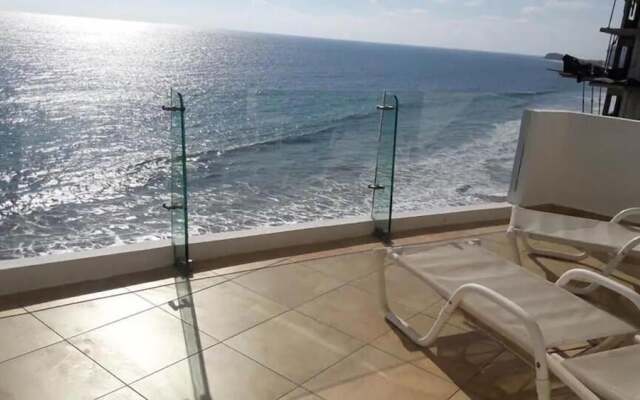 Condos Ventana R