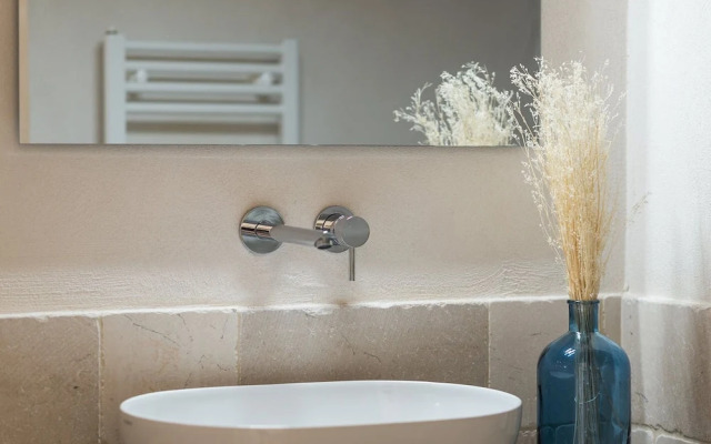 Casetta Biancapietra by Wonderful Italy