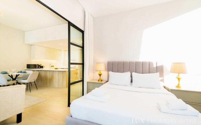 LUX - Contemporary Suite Dubai Marina