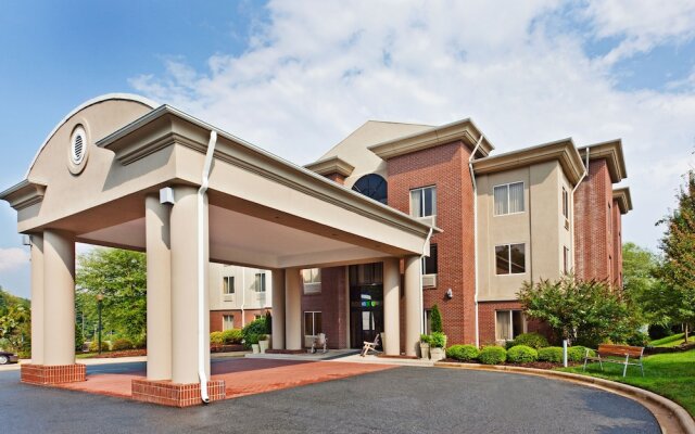Comfort Inn & Suites Brevard