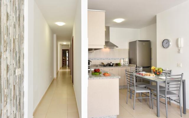 Modern and New Apartment in Arinaga Playa 1A