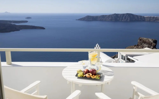 Irida Santorini