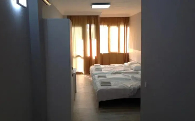 Inn On Agmashenebeli 288