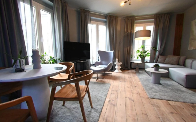 Cheap Luxury Stay From 50 Pppn