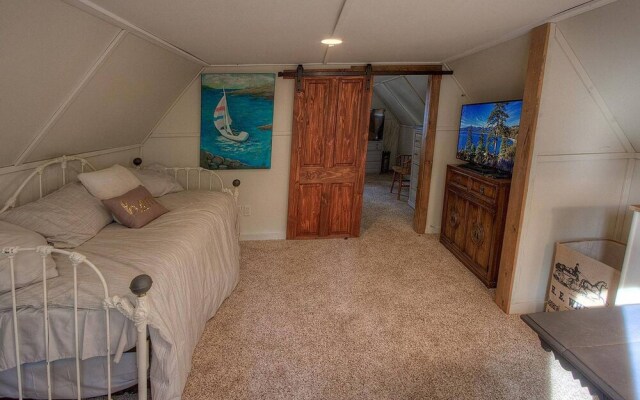 Heavenly Pines by Lake Tahoe Accommodations