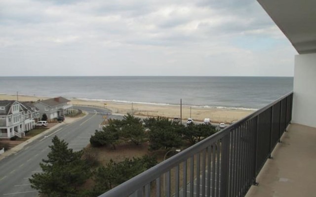 Henlopen Unit 610 by Long & Foster