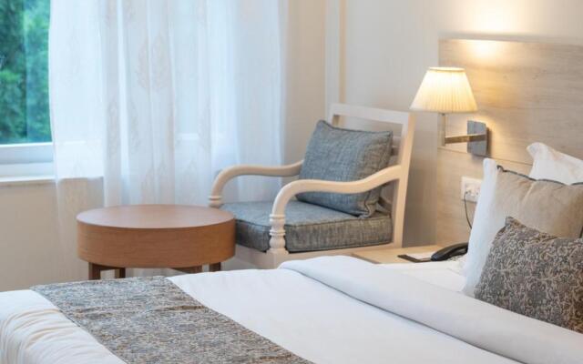 Terrakotta Rishikesh