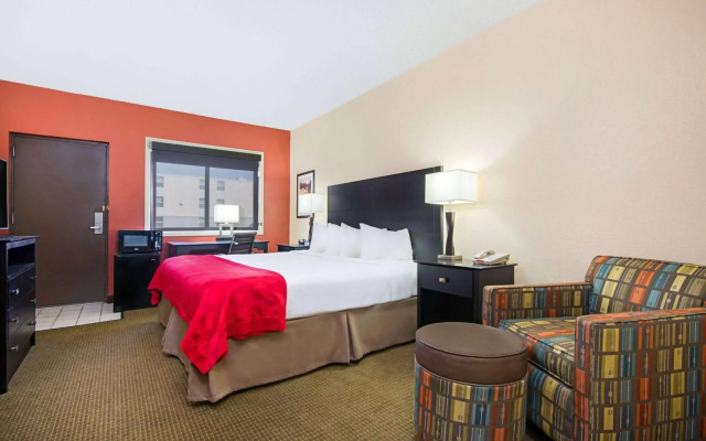 Ramada Plaza & Conference Center by Wyndham Gillette