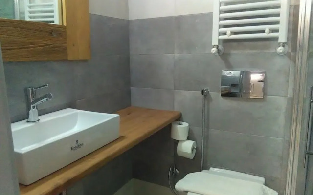Spitakia Cottages