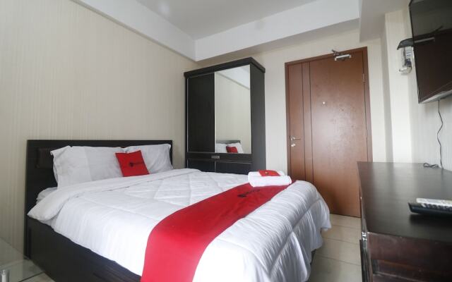 Green Lake View Ciputat By Reddoorz