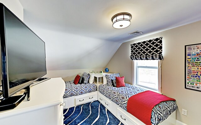 Phinneys - 4 Br Home