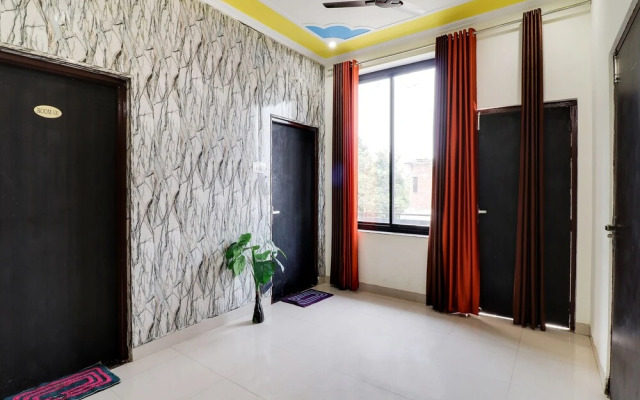 OYO 45399 Hotel Legacy Rbl