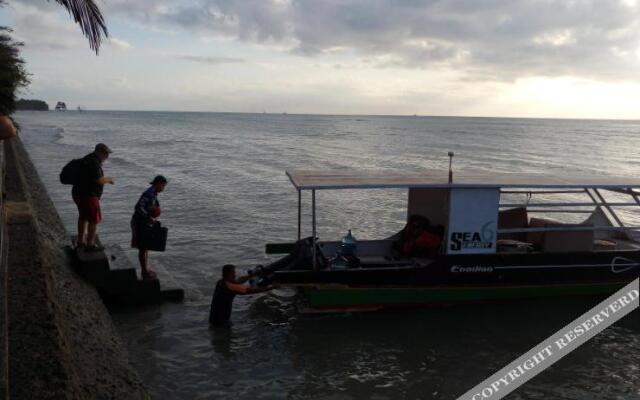 Sunrise Hotel Larantuka