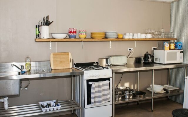 Wooramel Riverside Retreat - Campground