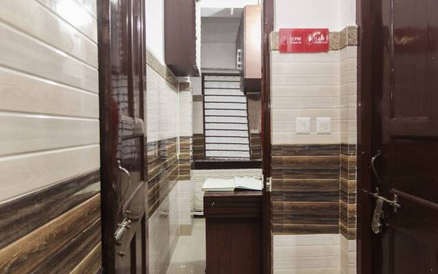 OYO 14974 Surabhi guest house