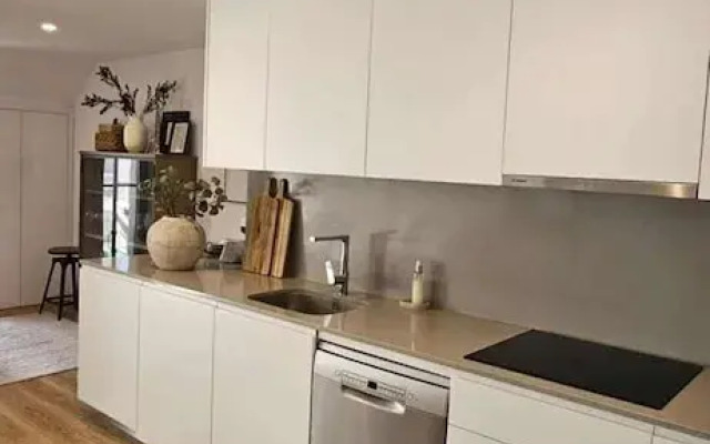 2 Bedrooms - Private Rooftop and Pool - Parking