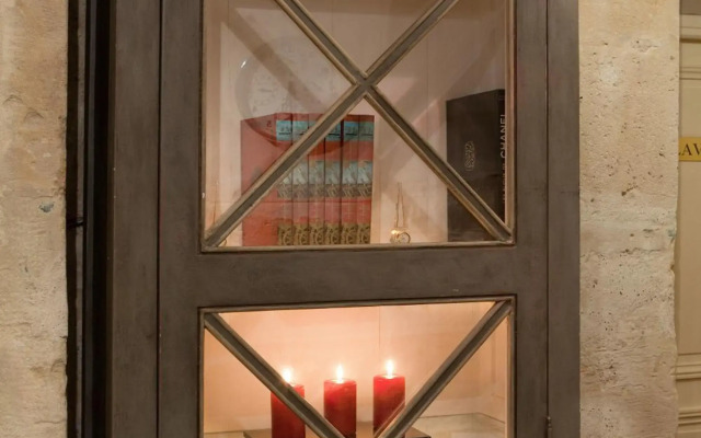 Hôtel Serotel Lutèce