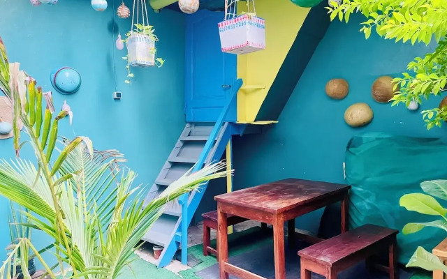 Fadidi House