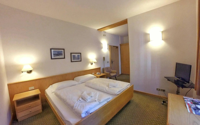 Aquila Dolomites Residence