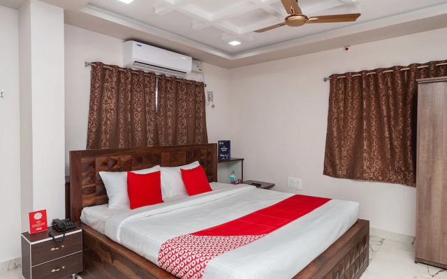 Pmr Guest Inn By OYO Rooms
