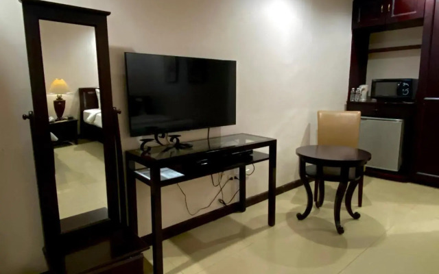 The Suites at Calle Nueva
