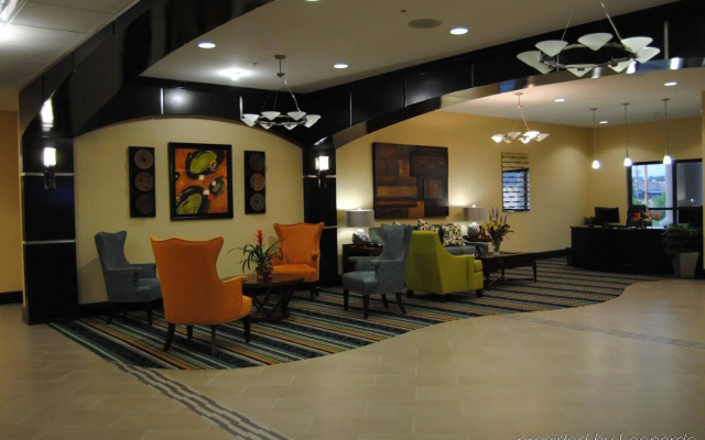 Holiday Inn Express & Suites Covington by IHG