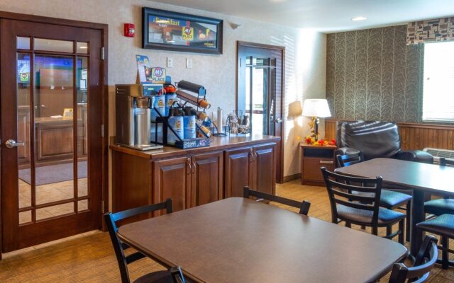 My Place Hotel - Dickinson, ND