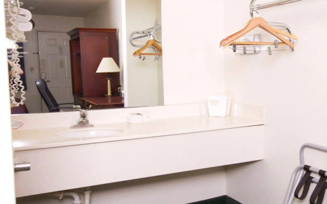 OYO Hotel Amarillo Downtown