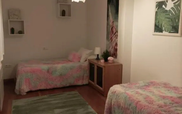 PISO EN COMBARRO A 1º LINEA DE COSTA