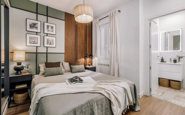 Zappa - 2 Bedrooms in Chamber